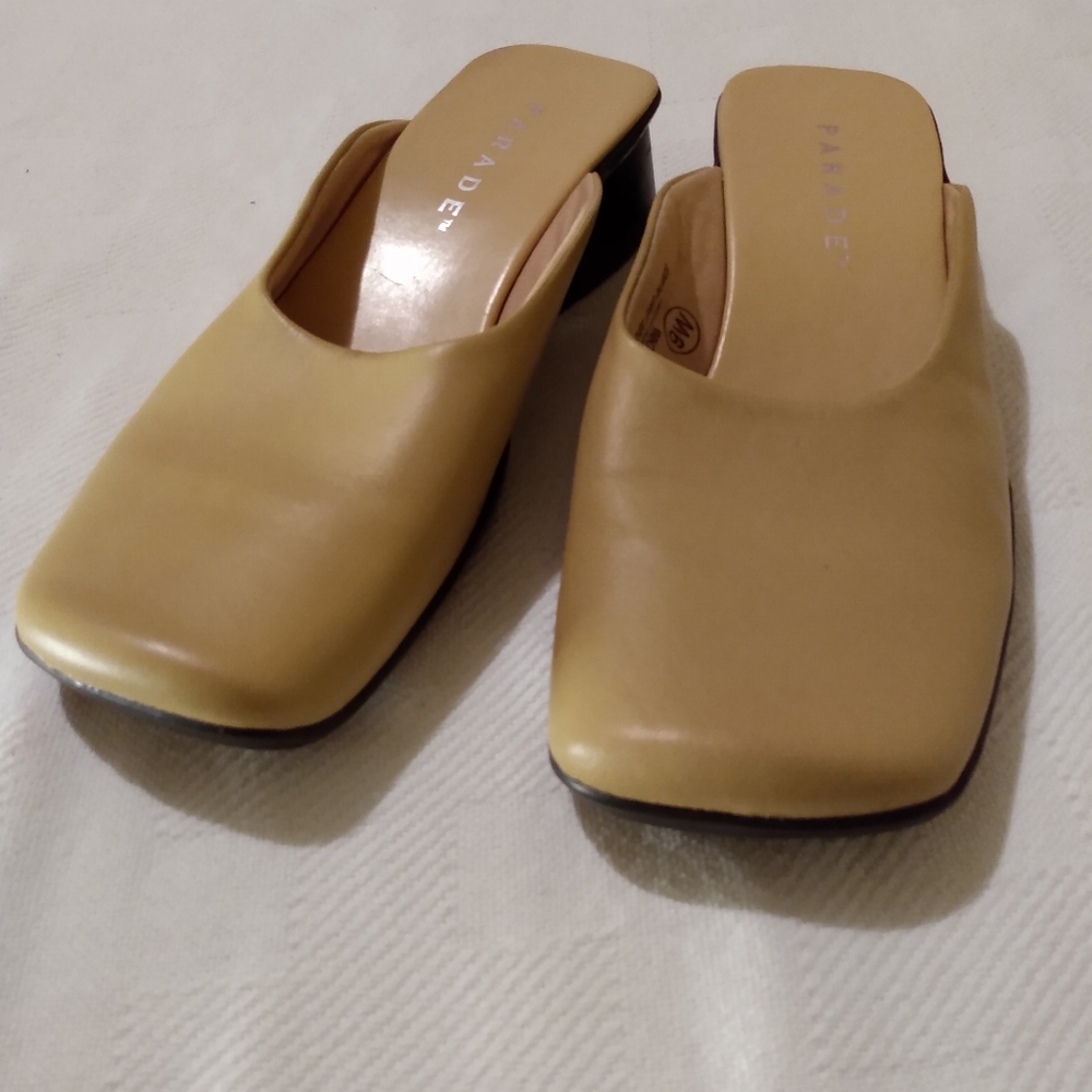 Ladies shoes brand name parade 9/W
